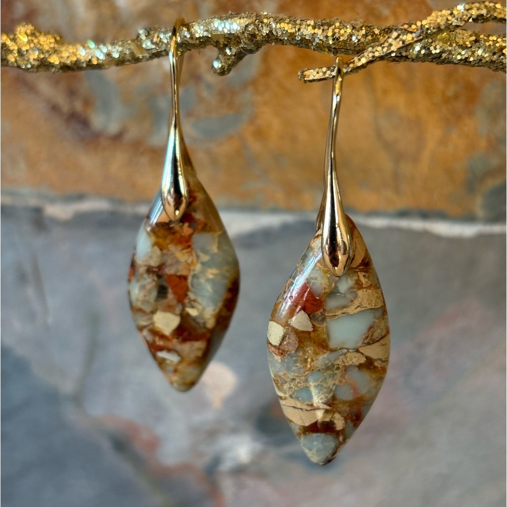 Handmade Polished Lightweight Stone Earrings - Picture 14 of 16